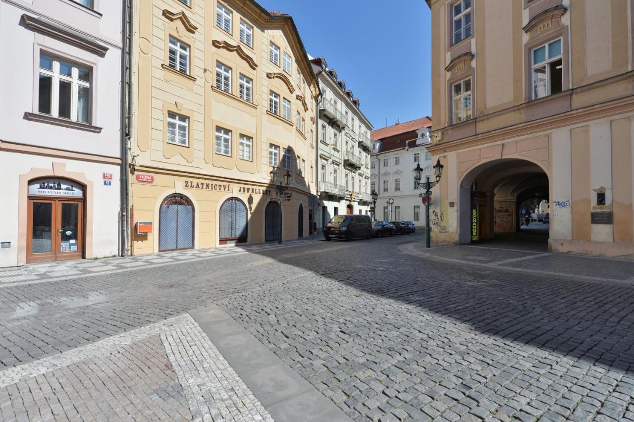 Celetná 27 * Praga